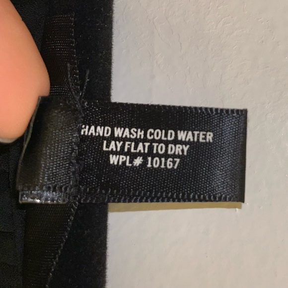 Aqua Cami Top Gold Hardware Size M - Picture 7 of 7